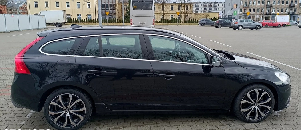 Volvo V60 cena 49900 przebieg: 164200, rok produkcji 2012 z Konin małe 277